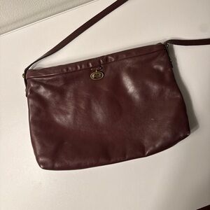 Vintage 70s 80s ETIENNE AIGNER Soft Leather Messenger Crossbody Handbag - Maroon